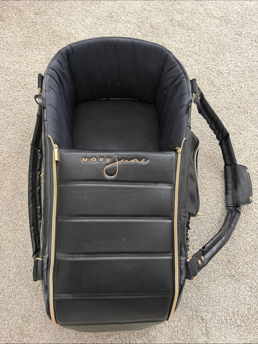 Black Leatherette Mory June bag for baby